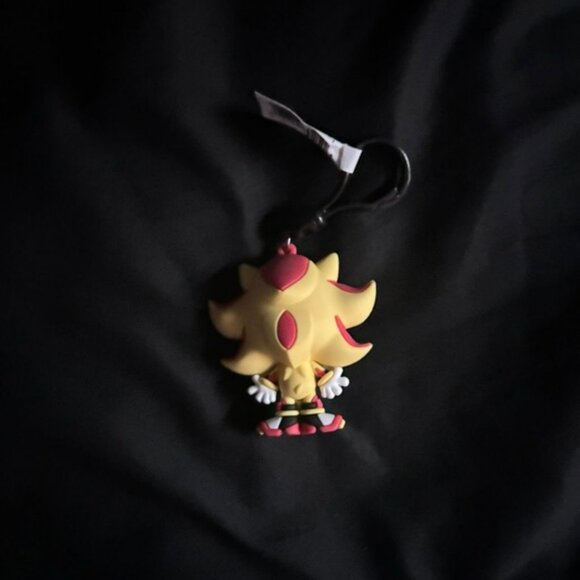 Sonic The Hedgehog Series 3 Bag Clip Super Shadow - Picture 2 of 2
